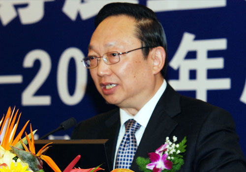 消費(fèi)維權(quán)專家、中消協(xié)原副秘書長武高漢